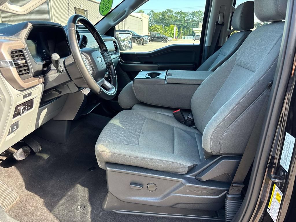 Used 2025 Ford F150 XLT w/ Equipment Group 301A Standard AWD/4WD image 11