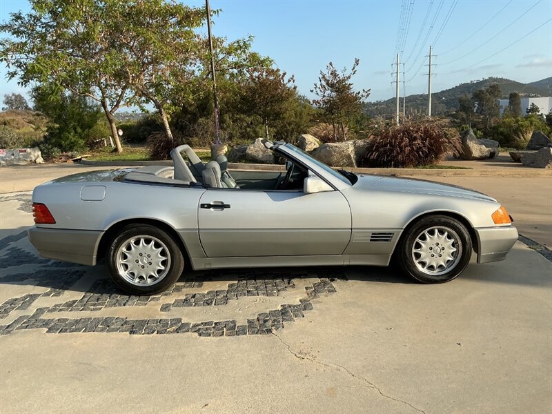 Used 1990 Mercedes-Benz 500 SL image 6