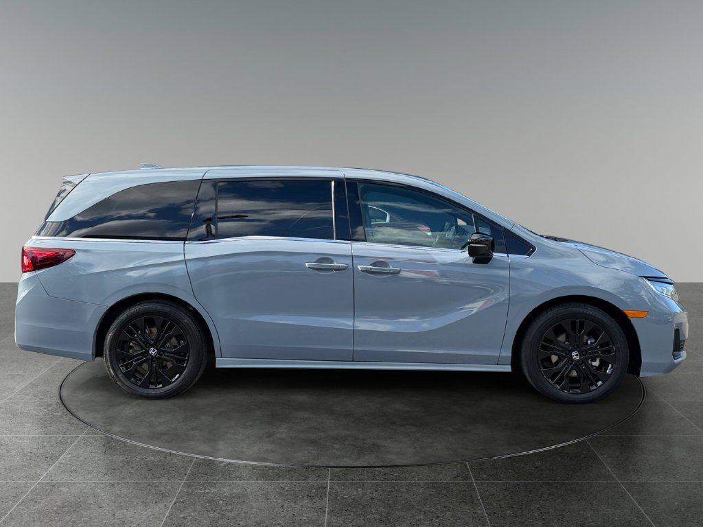 Used 2025 Honda Odyssey Sport-L image 10