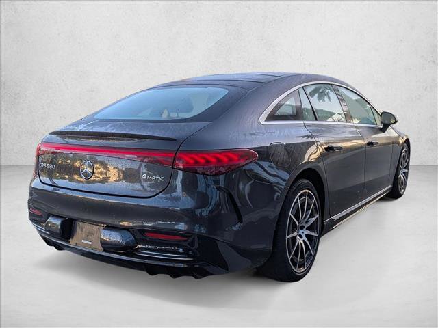 Used 2022 Mercedes-Benz EQS 580 4MATIC Sedan image 5