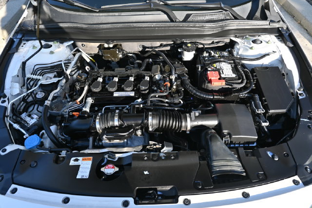 Used 2018 Honda Accord EX image 15