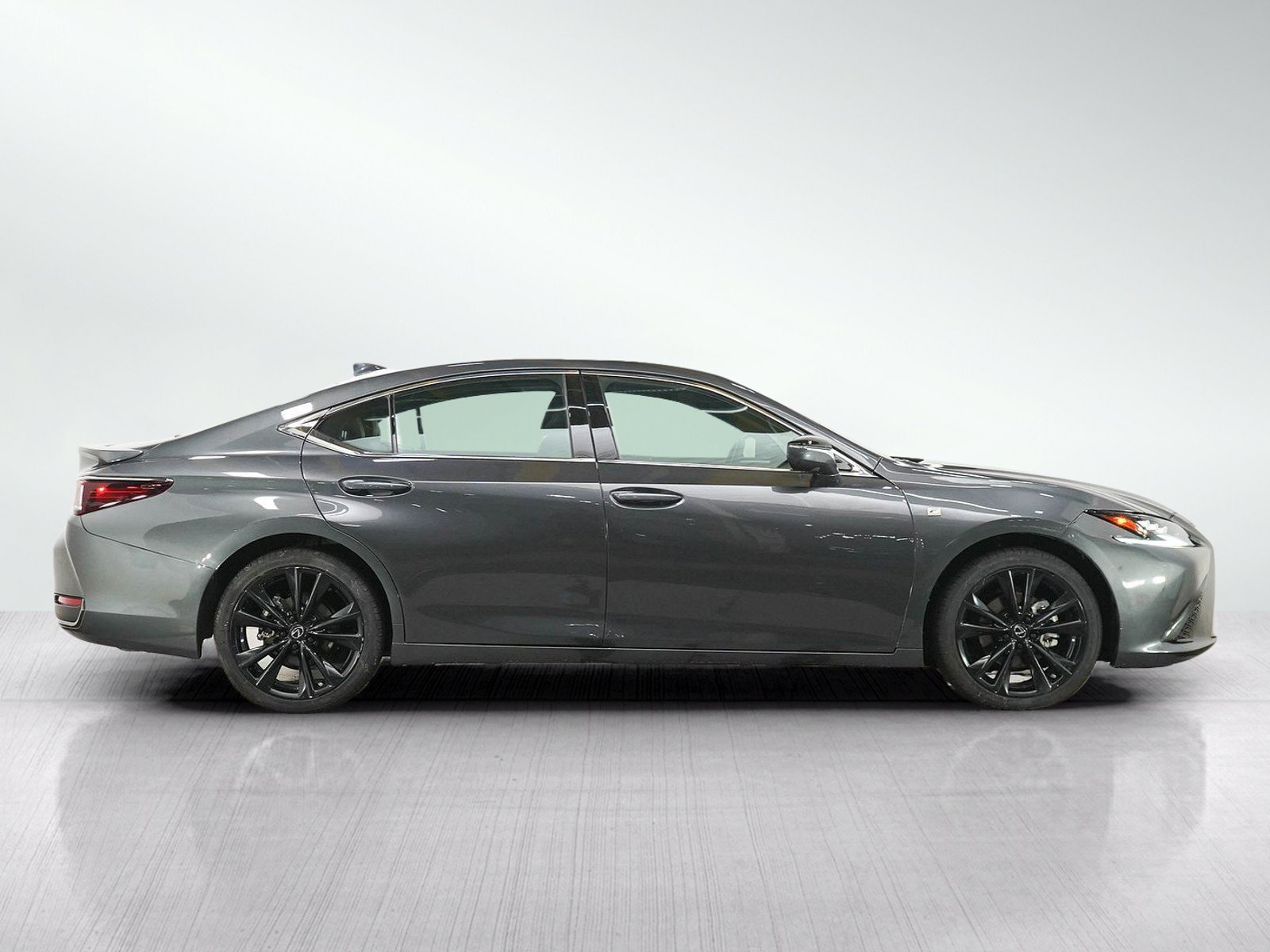 Used 2024 Lexus ES 300h F Sport w/ Accessory Package (Z2) FWD image 7