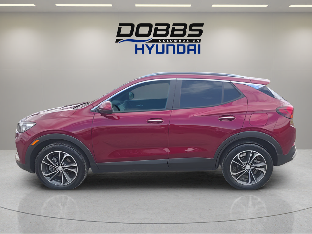 Used 2023 Buick Encore GX Select w/ Safety Package II FWD image 2