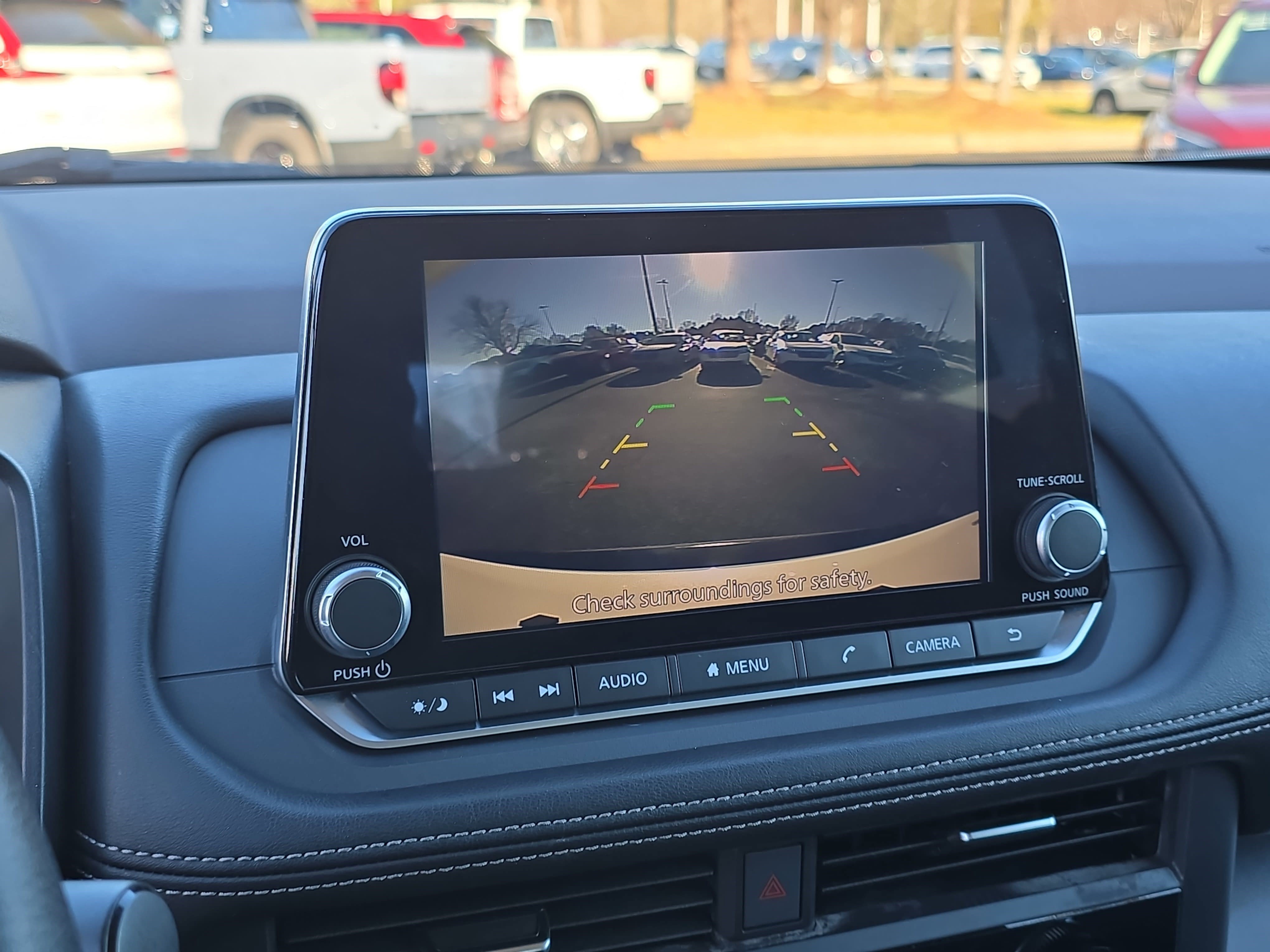 Used 2023 Nissan Rogue SV image 20