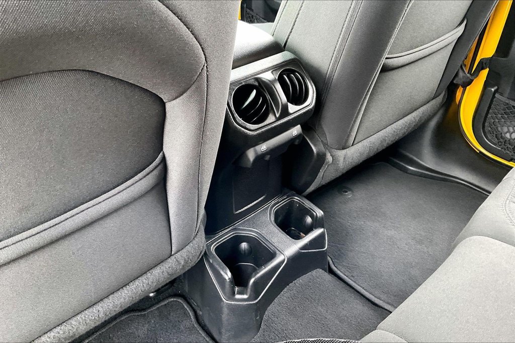 Used 2019 Jeep Wrangler Unlimited Sport S AWD/4WD image 10