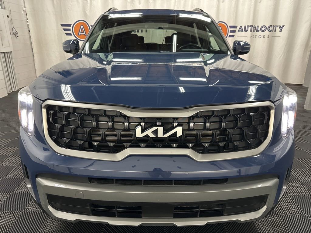 Used 2023 Kia Telluride EX X-Line AWD/4WD image 3