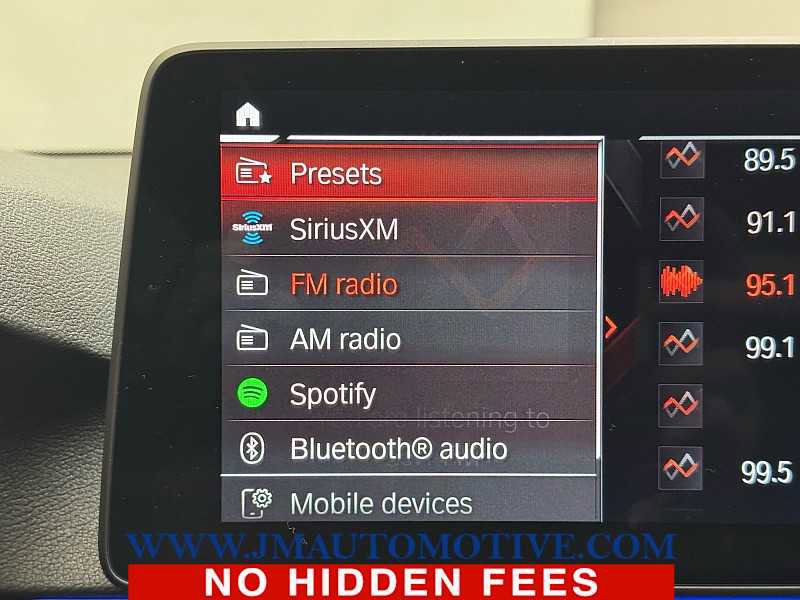 Used 2023 BMW 530i xDrive w/ Premium Package image 24