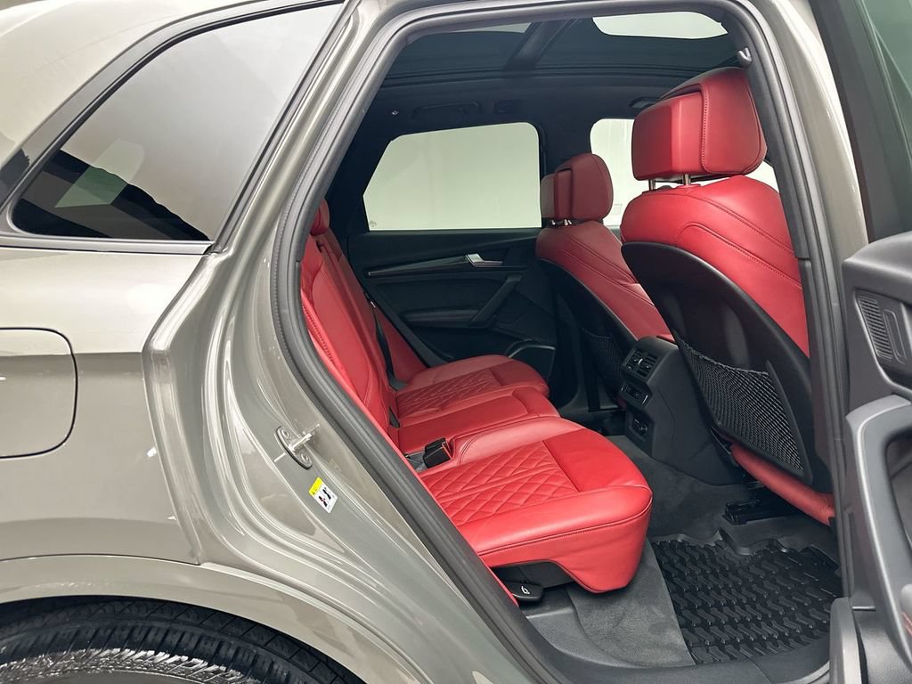Used 2023 Audi SQ5 Premium Plus w/ Premium Plus Package AWD/4WD image 19