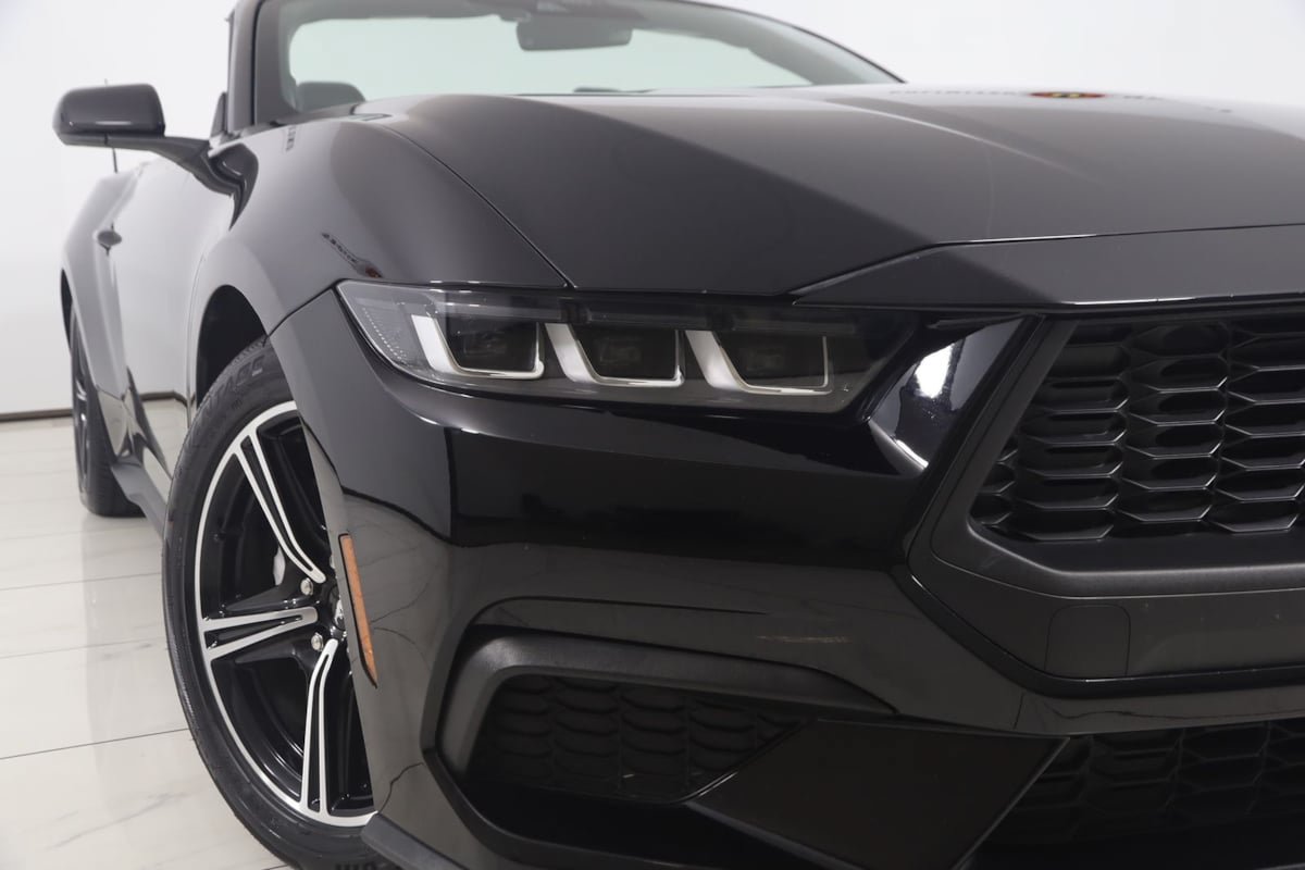 Used 2024 Ford Mustang Premium RWD image 19