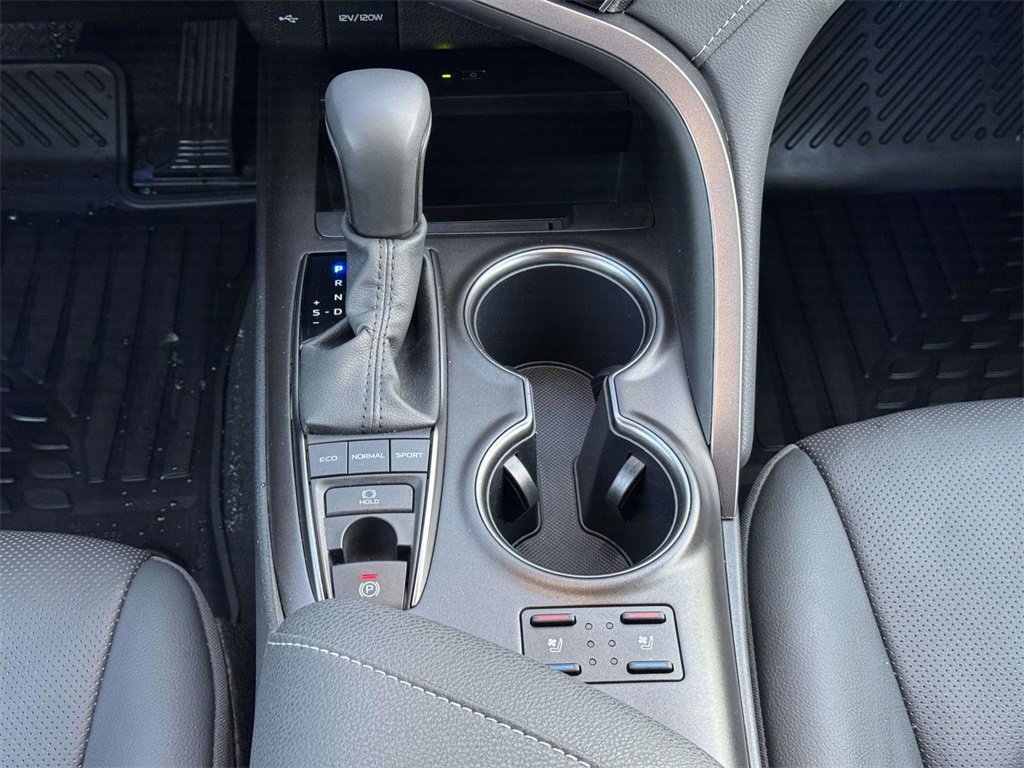 Used 2024 Toyota Camry XSE image 8