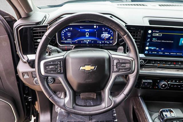 Used 2022 Chevrolet Silverado 1500 LTZ image 12