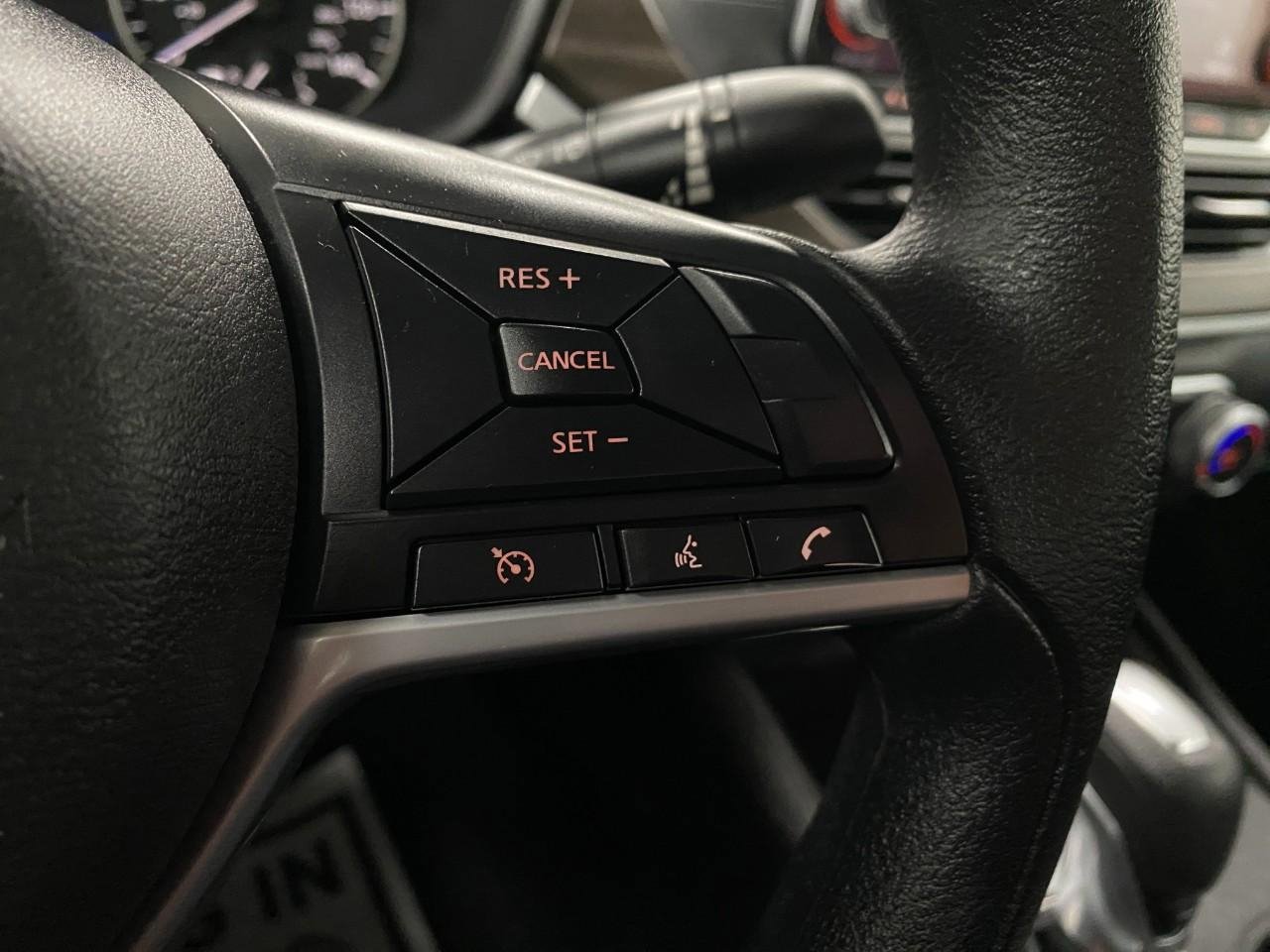 Certified 2025 Nissan Altima 2.5 SV FWD image 15
