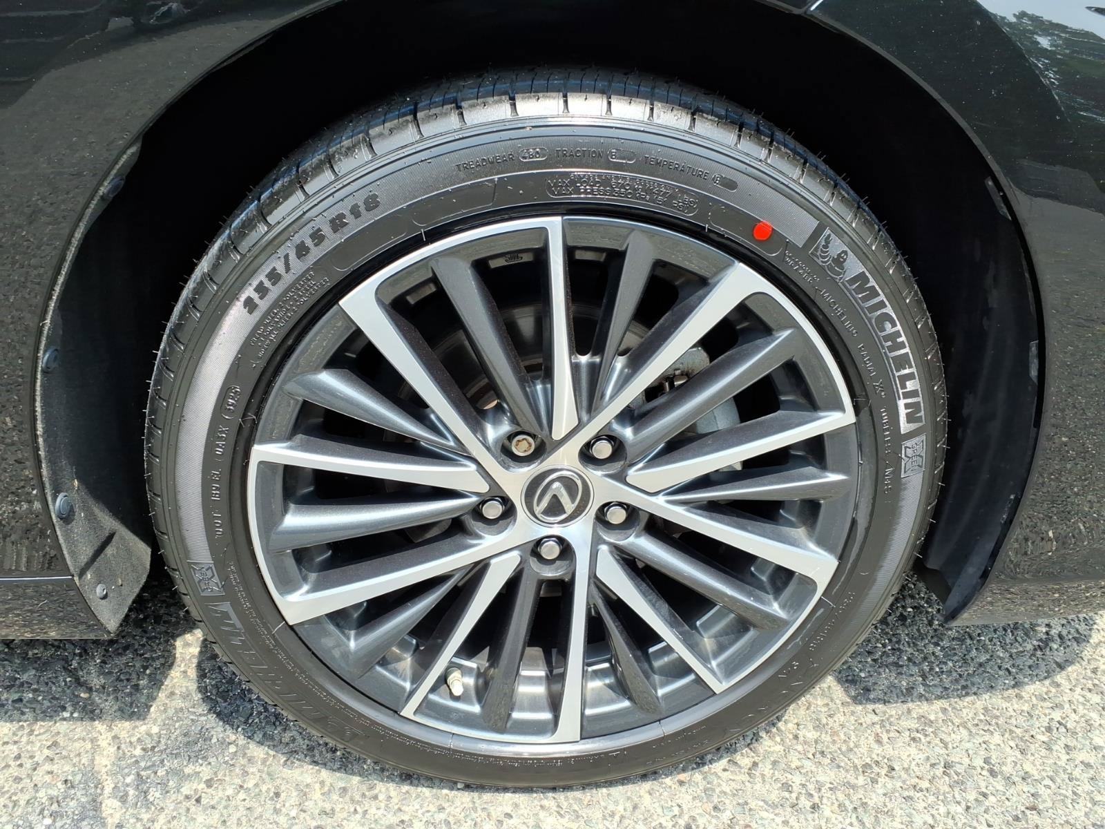 Certified 2024 Lexus ES 350 w/ Premium Package FWD image 18