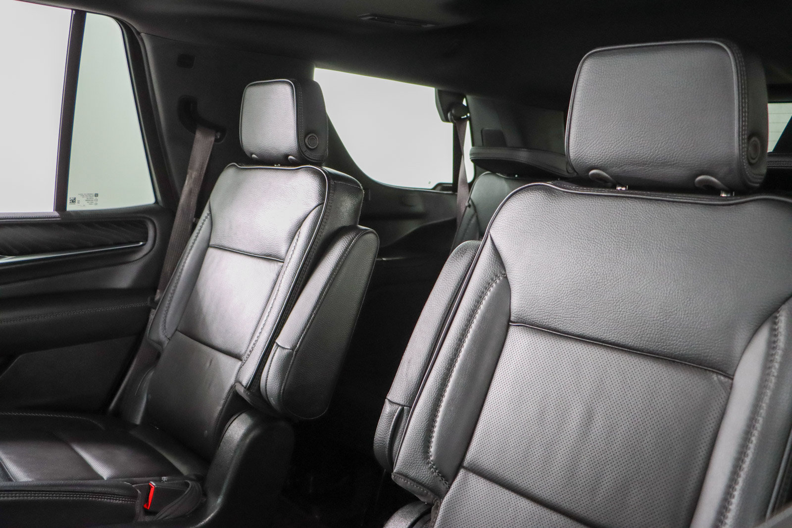 Used 2023 GMC Yukon Denali AWD/4WD image 28