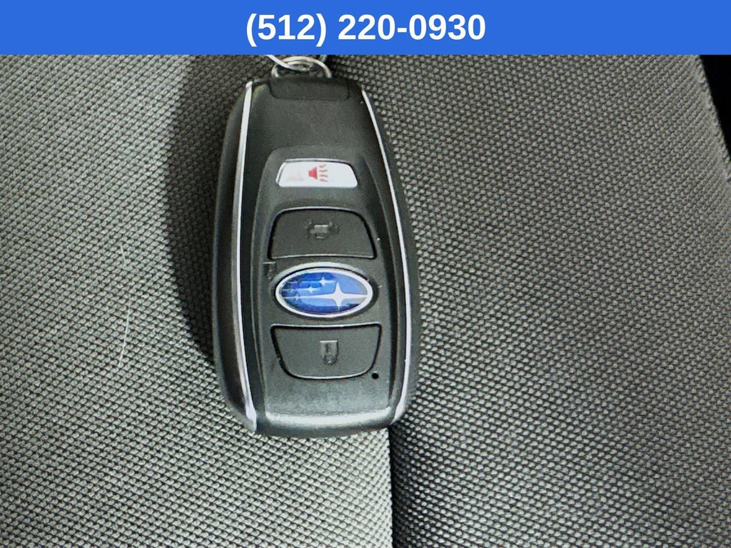 Used 2025 Subaru Crosstrek 2.0i Premium image 38