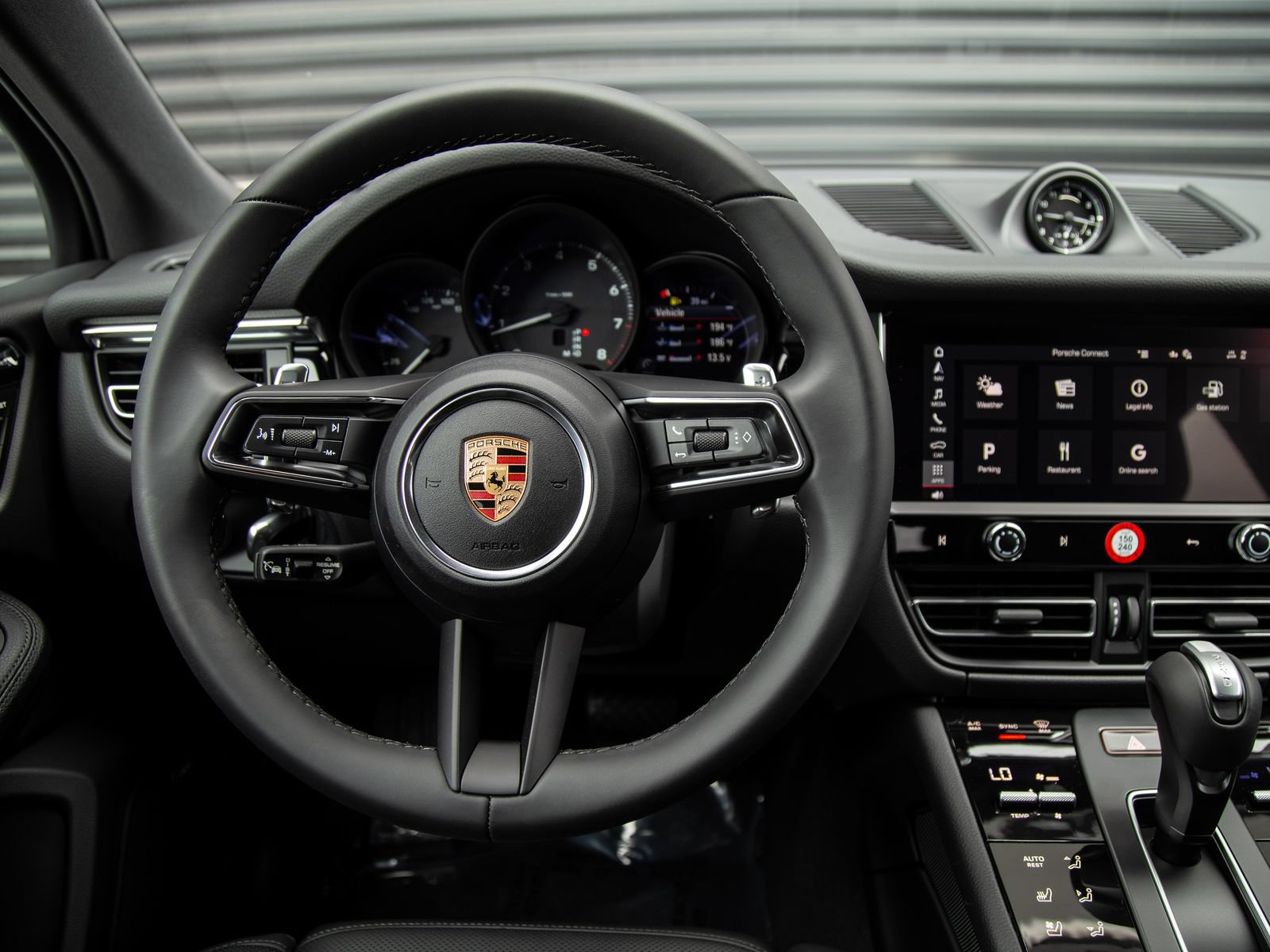 New 2026 Porsche Macan AWD/4WD image 16