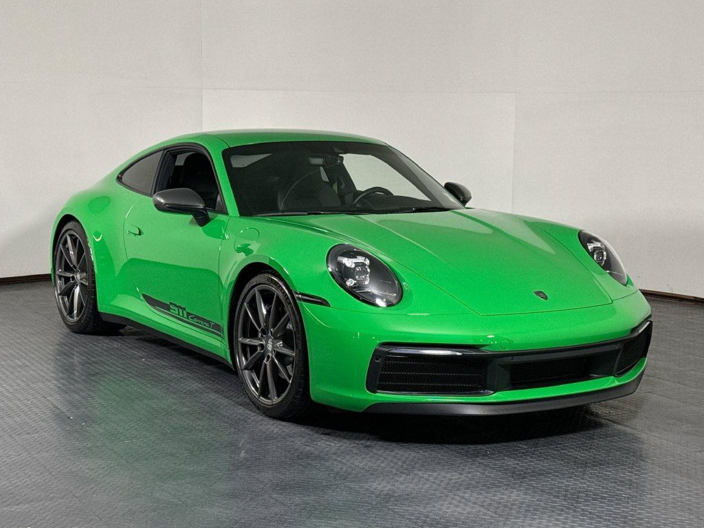 Certified 2023 Porsche 911 Carrera T RWD image 9