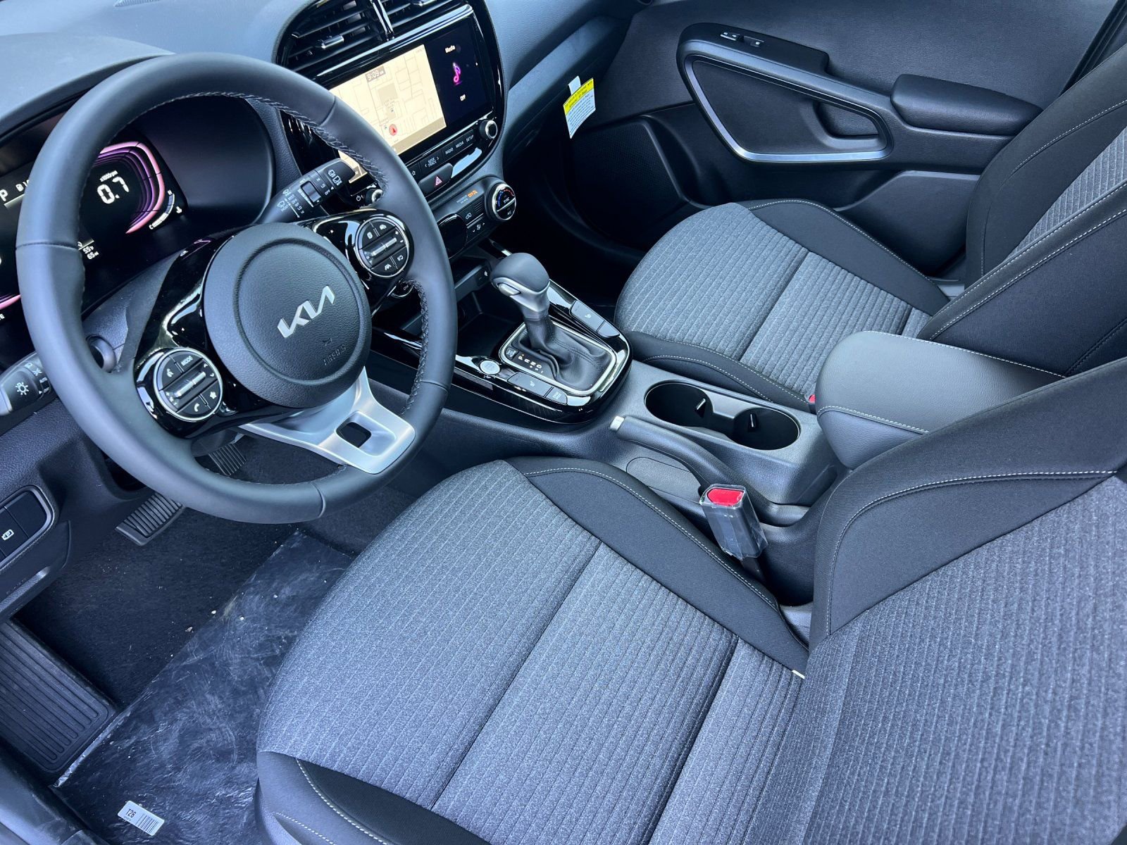 New 2025 Kia Soul EX image 10