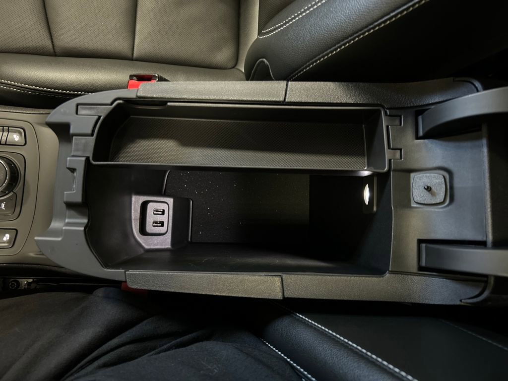 Certified 2024 GMC Terrain SLT w/ LPO, Floor Liner Package AWD/4WD image 25