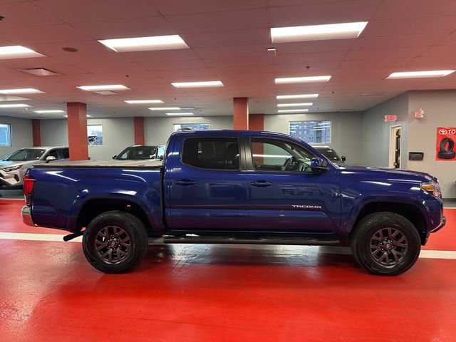 Certified 2023 Toyota Tacoma SR5 AWD/4WD image 3