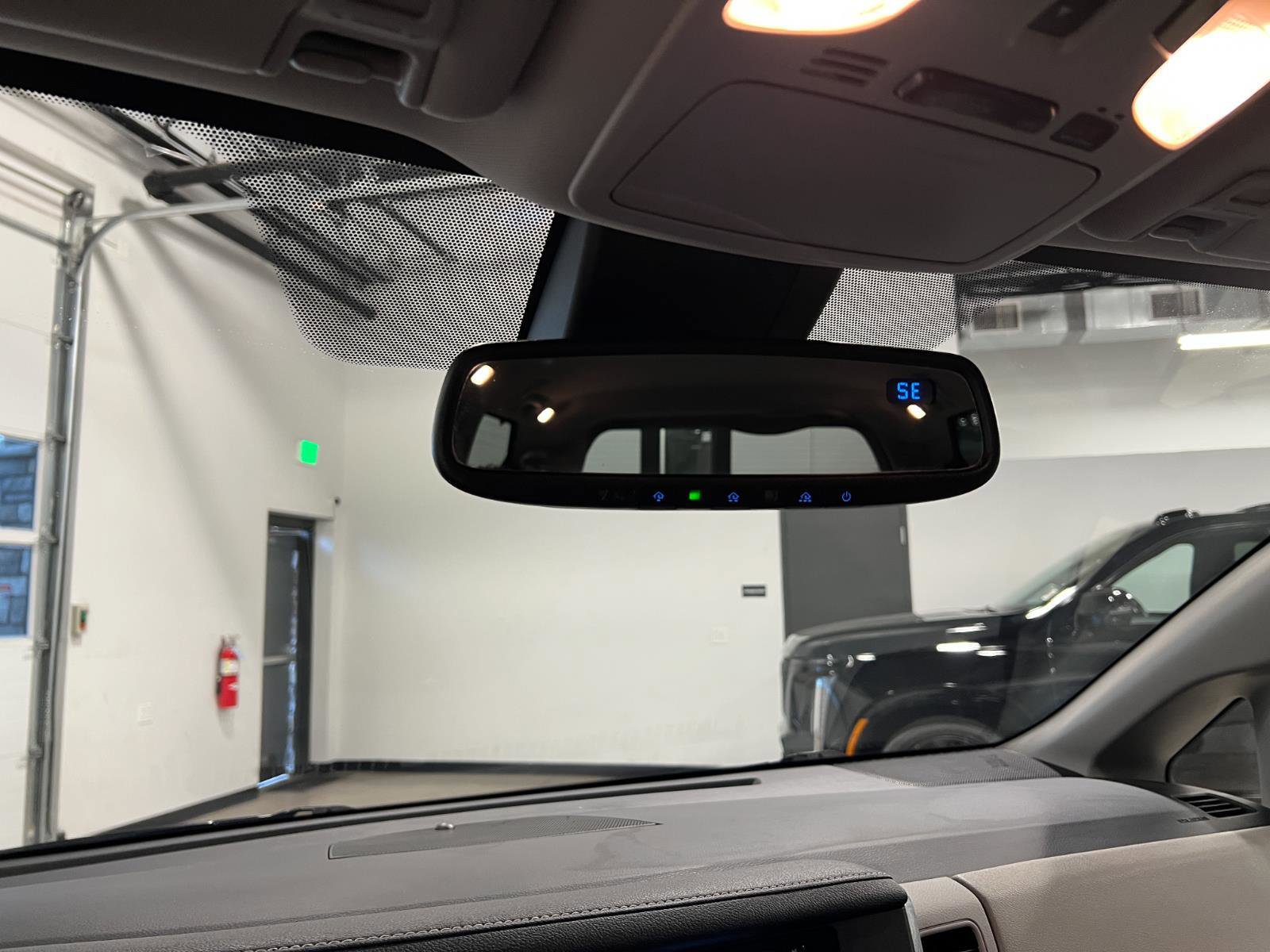 Used 2018 Toyota Sienna XLE w/ XLE Navigation Package image 22