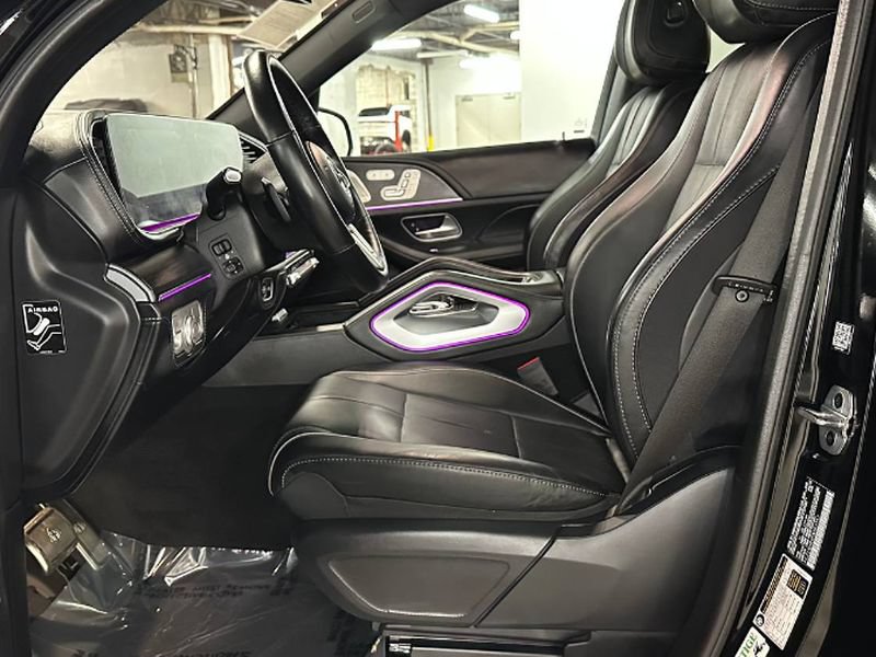 Used 2023 Mercedes-Benz Maybach GLS 600 4MATIC image 21