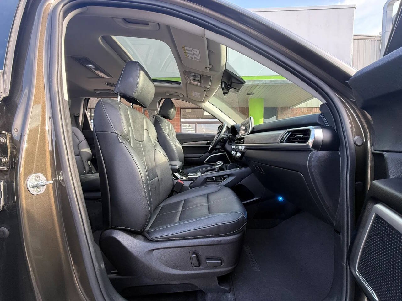 Used 2020 Kia Telluride EX w/ EX Premium Package FWD image 8