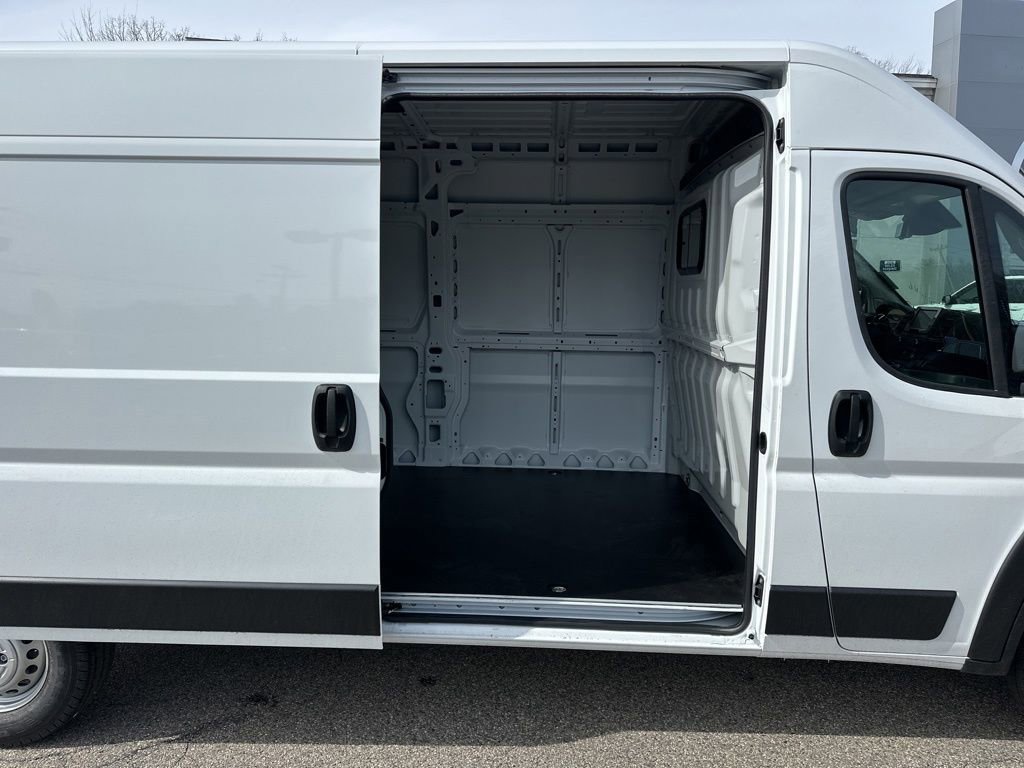 New 2026 RAM ProMaster 2500 w/ Safety Group FWD image 31