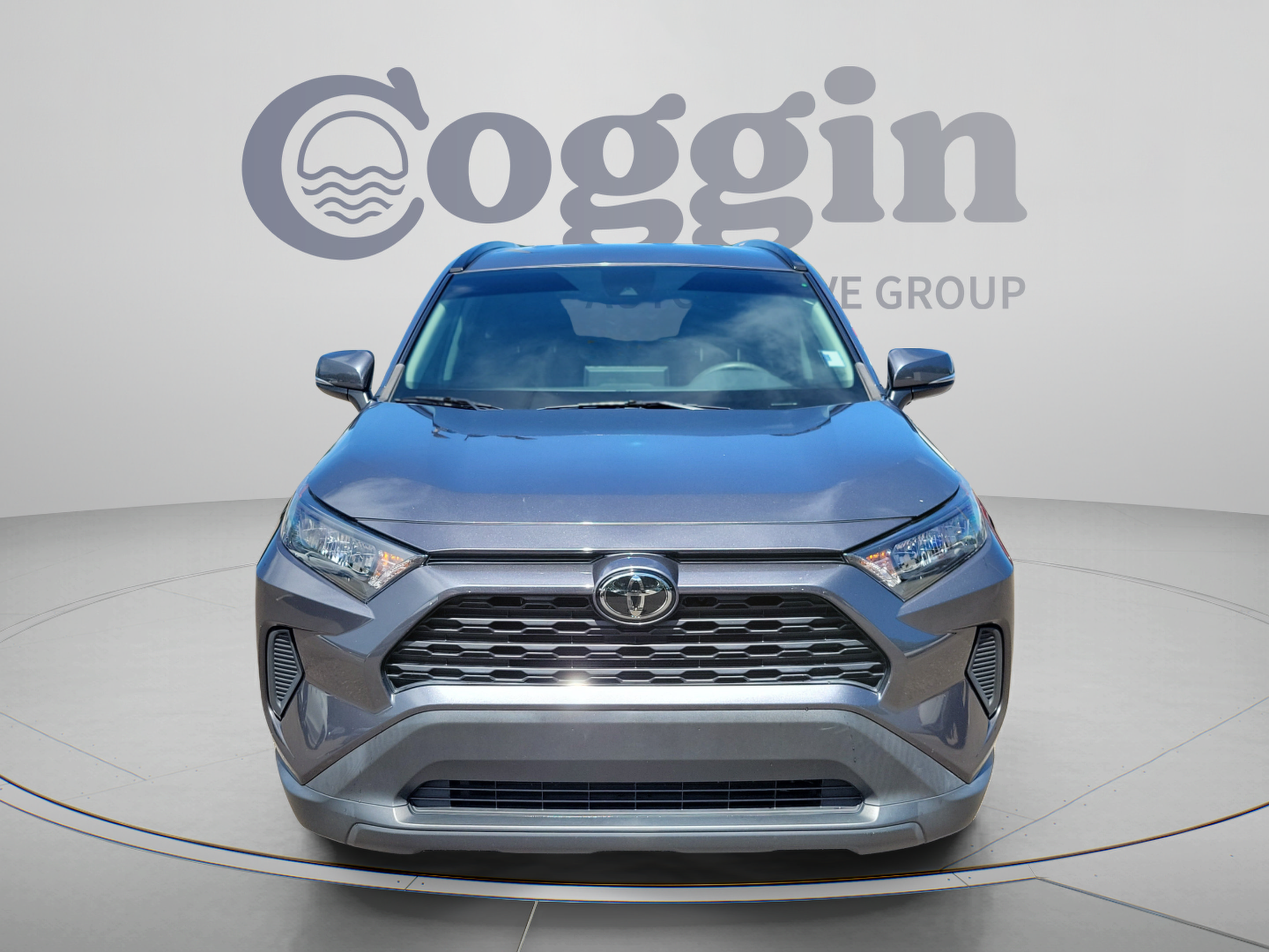Used 2019 Toyota RAV4 LE FWD image 8