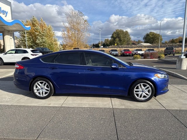 Used 2013 Ford Fusion SE image 3