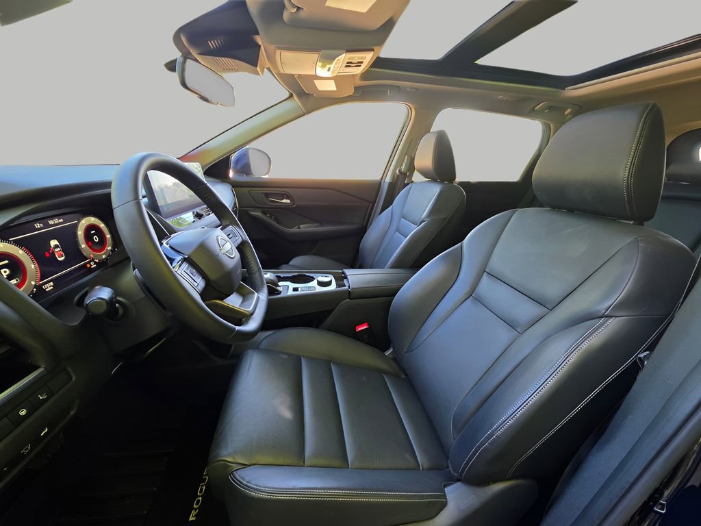 Used 2025 Nissan Rogue SL w/ Tech Package AWD/4WD image 20