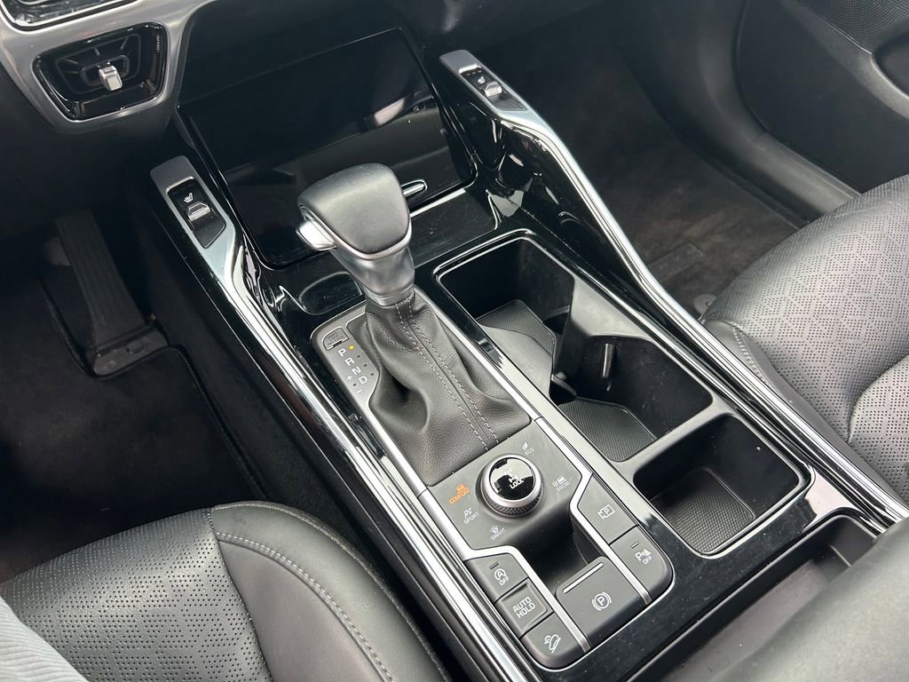 Used 2023 Kia Sorento SX AWD/4WD image 16