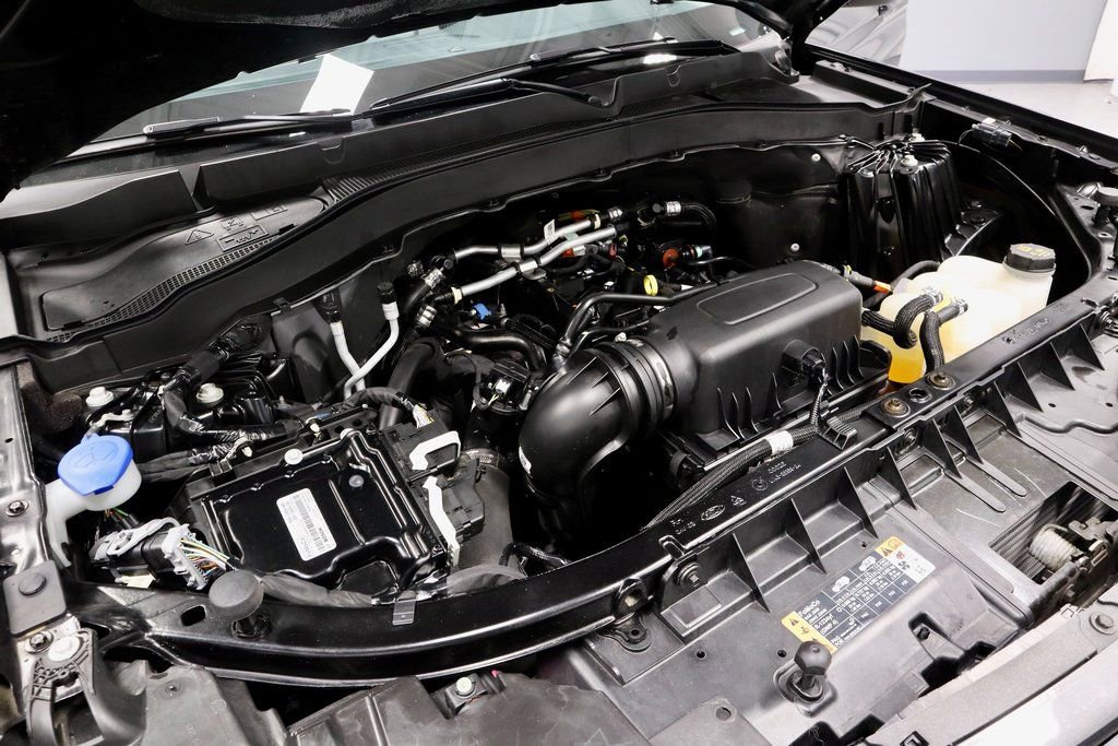 Certified 2023 Ford Explorer XLT w/ Equipment Group 202A image 19