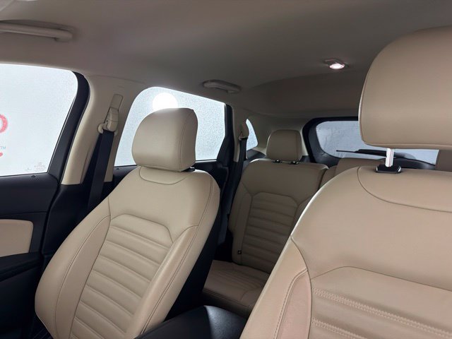 Used 2017 Ford Edge SEL w/ Equipment Group 201A FWD image 29