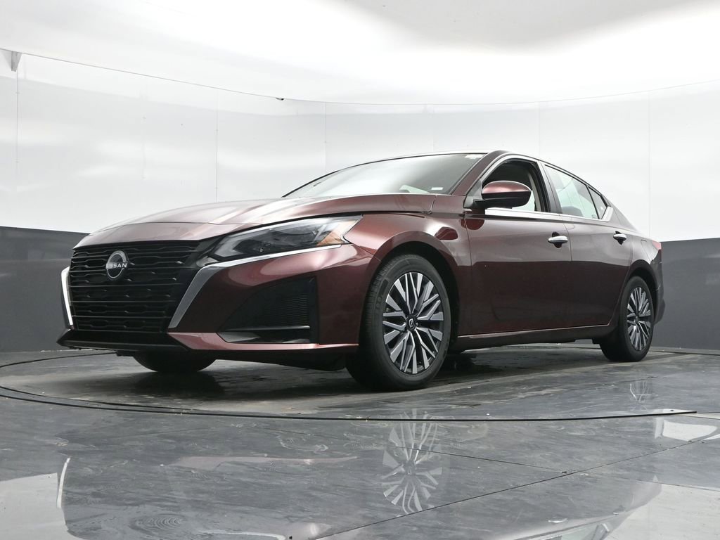 Used 2023 Nissan Altima 2.5 SV image 48