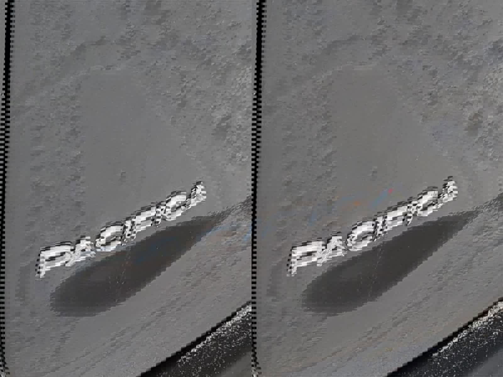 Certified 2017 Chrysler Pacifica Touring-L Plus w/ Advanced Safetytec Group image 20