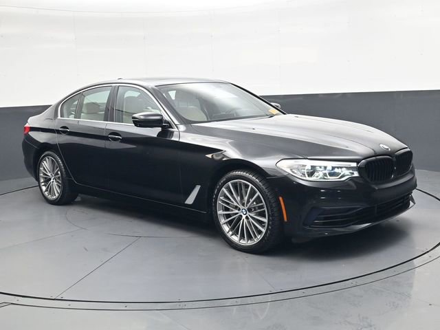 Used 2019 BMW 540i xDrive w/ Executive Package image 2
