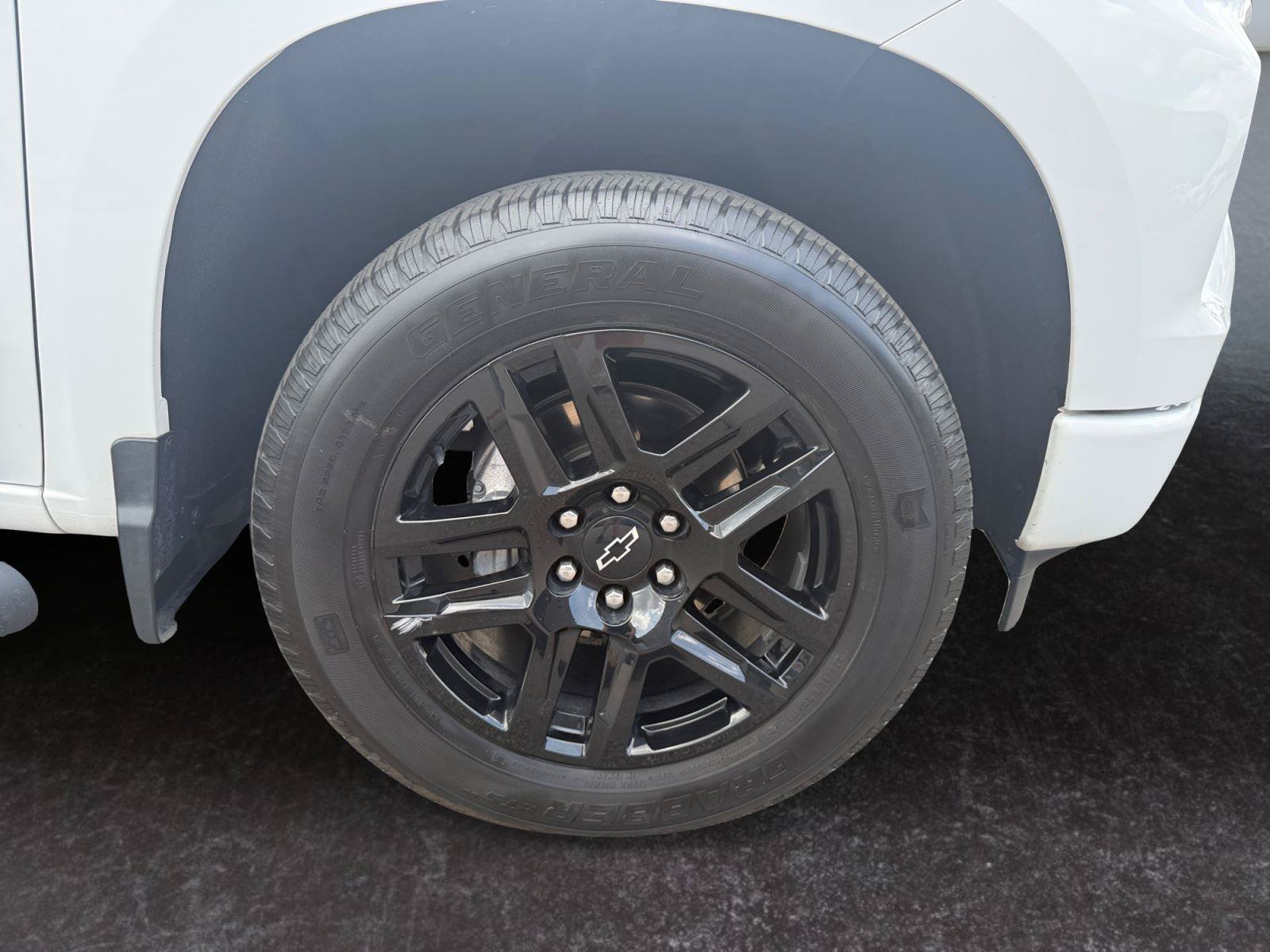 Used 2023 Chevrolet Silverado 1500 RST w/ Protection Package AWD/4WD image 28