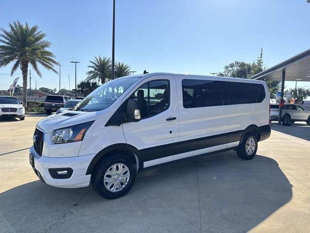 Used 2023 Ford Transit 350 XLT image 5