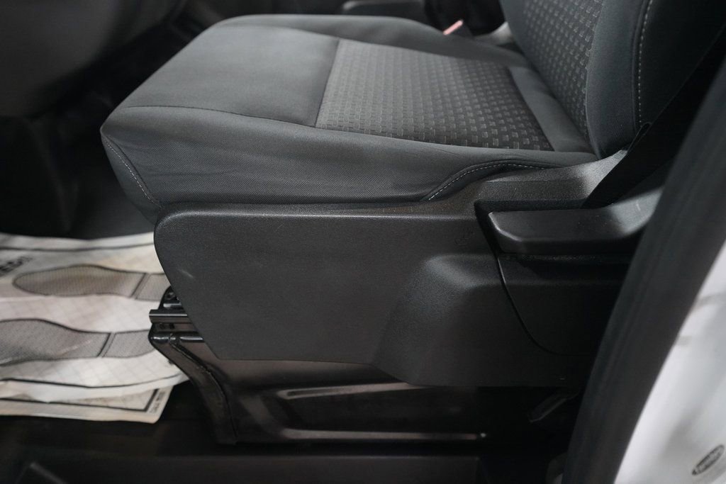 Used 2024 Ford Transit 250 Low Roof AWD w/ Exterior Upgrade Package image 28