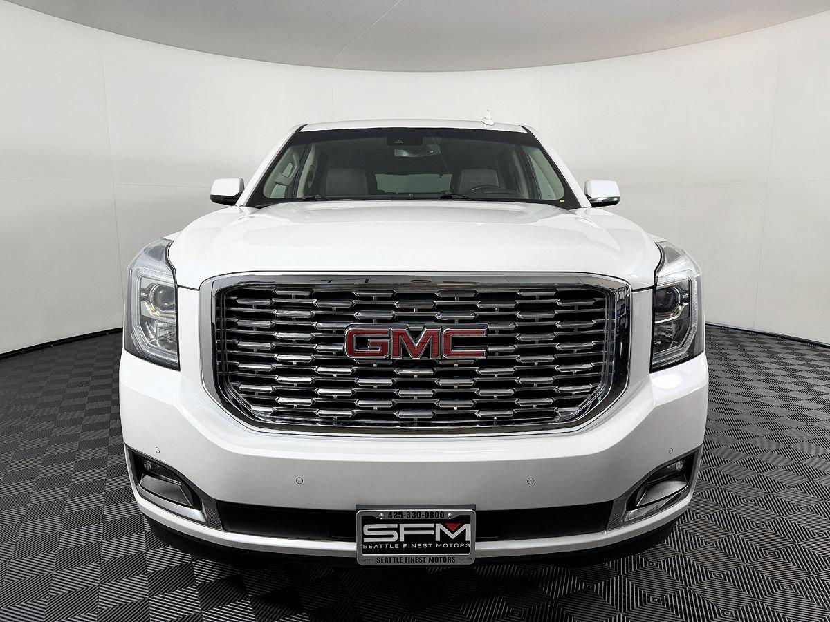 Used 2019 GMC Yukon Denali w/ Denali Ultimate Package AWD/4WD image 4