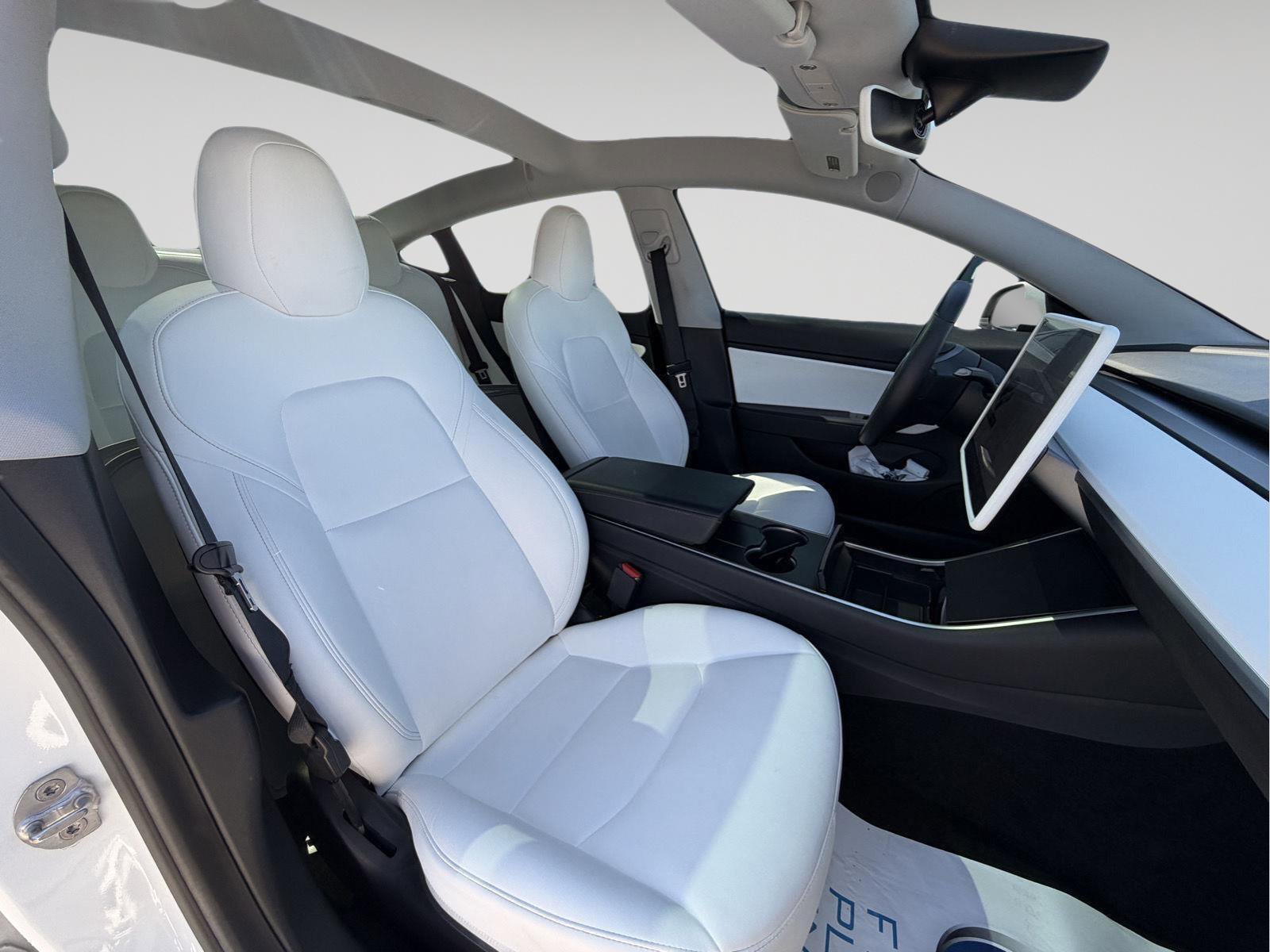 Used 2020 Tesla Model 3 Performance image 24