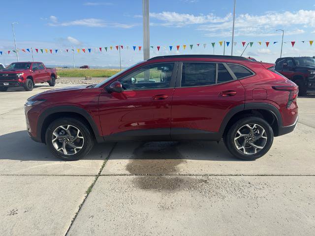 New 2025 Chevrolet Trax LT image 2