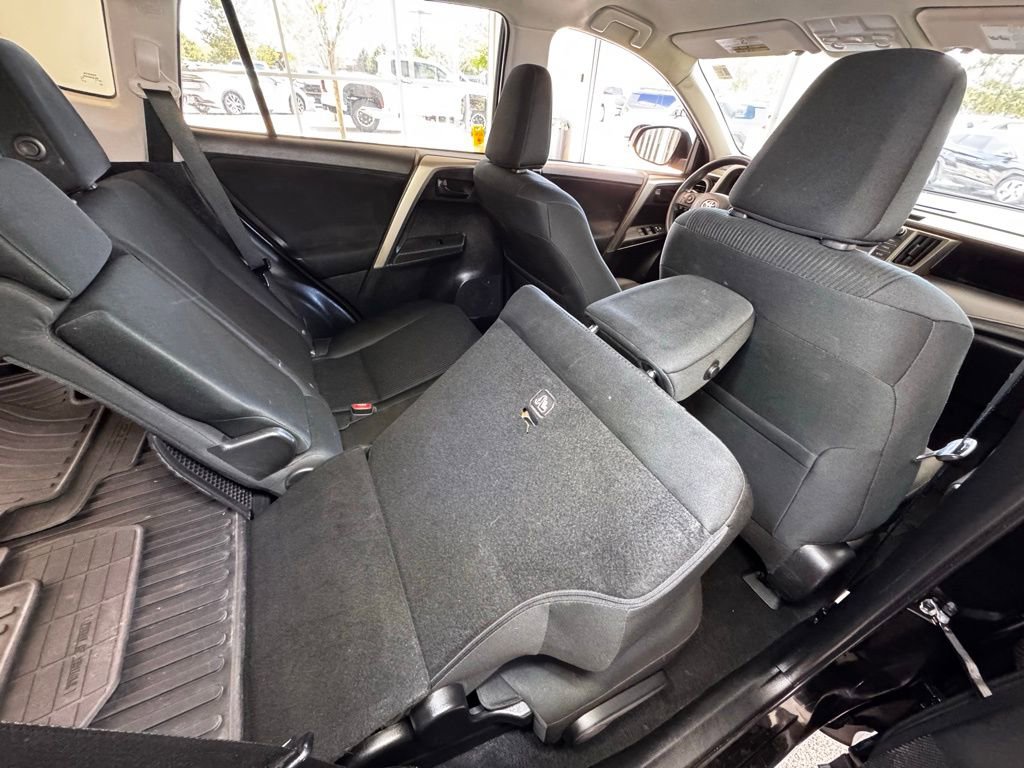 Used 2014 Toyota RAV4 LE AWD/4WD image 54