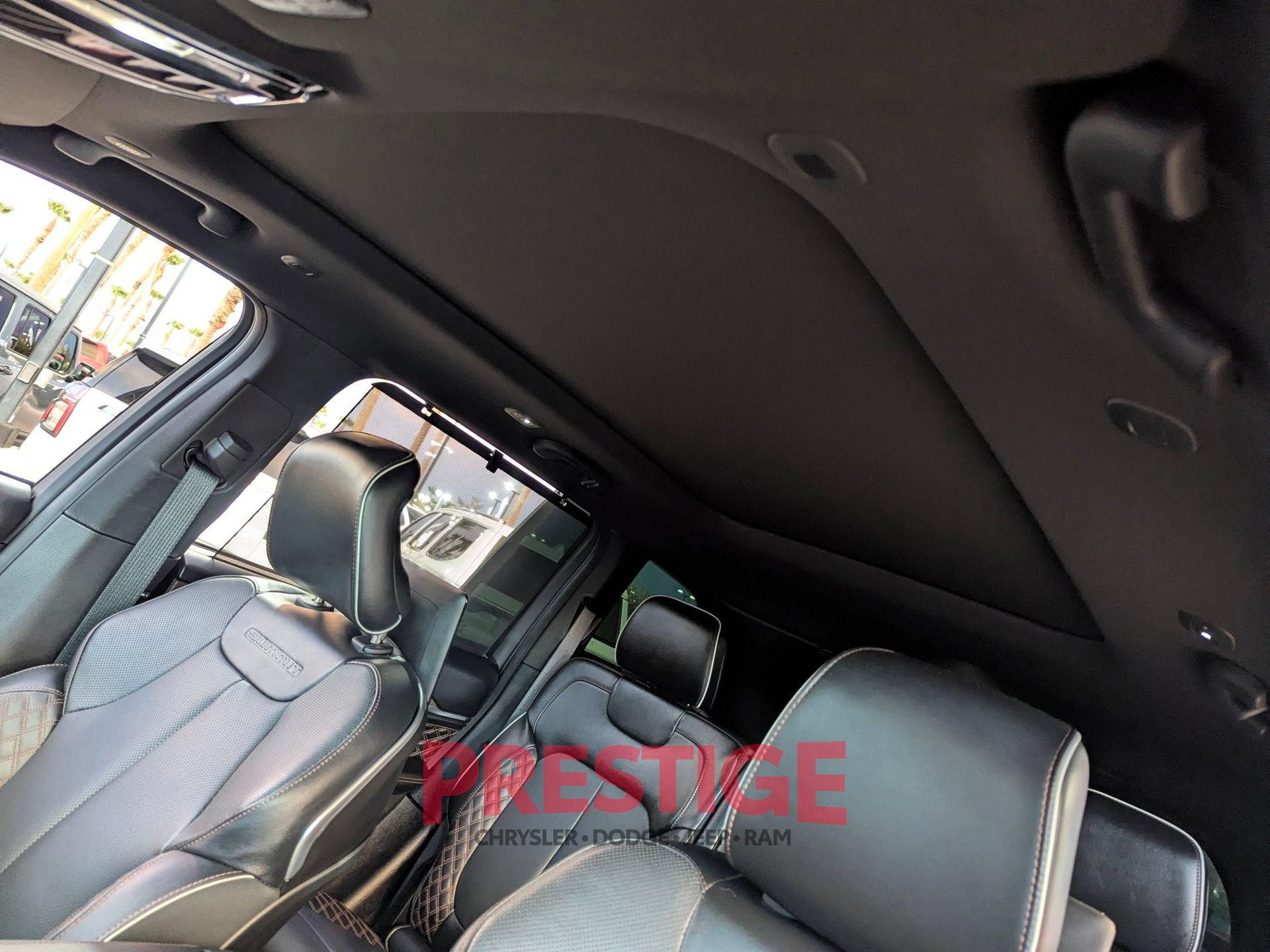Used 2024 Jeep Grand Cherokee Summit w/ Adv Protech Group IV AWD/4WD image 30