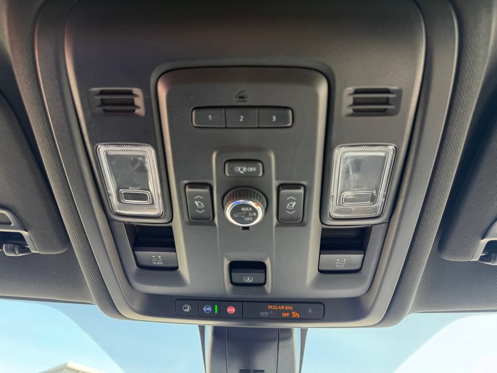 Used 2022 Chevrolet Tahoe High Country w/ Max Trailering Package AWD/4WD image 33