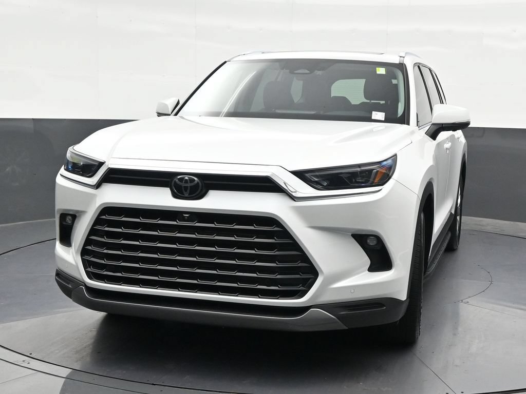 Used 2024 Toyota Grand Highlander AWD Hybrid image 9