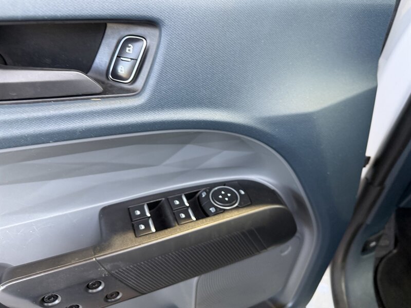 Used 2022 Ford Maverick XL FWD image 17