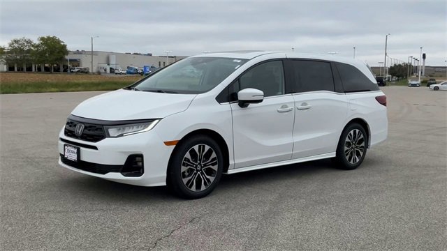 New 2026 Honda Odyssey Elite image 4