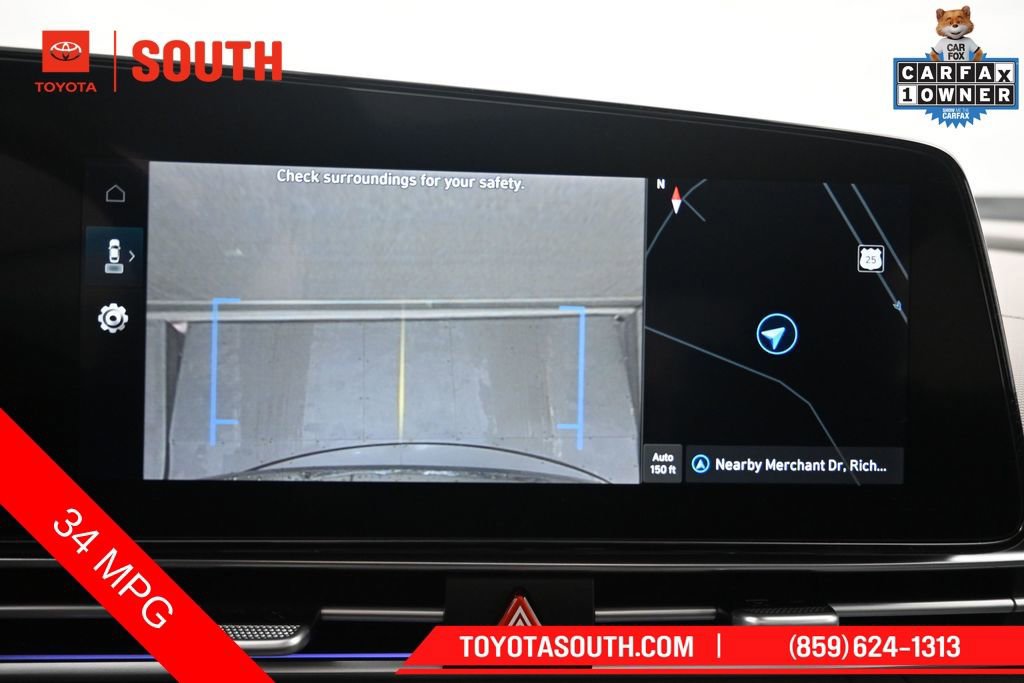 Used 2025 Hyundai Elantra SEL FWD image 18